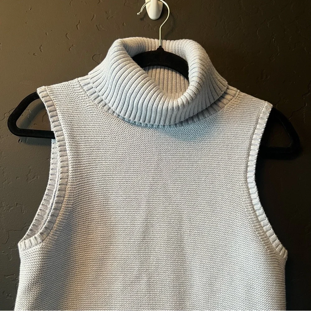 J Crew women sweater Color: Blue Size: S